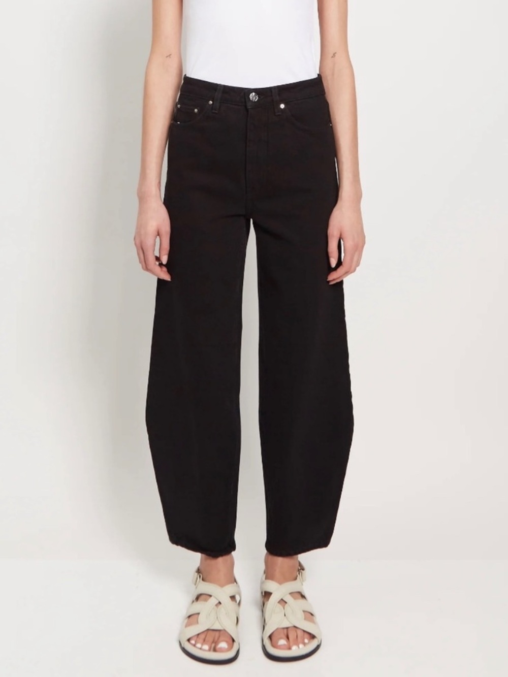 Toteme 26/32 Black Barrel Leg Jeans Denim